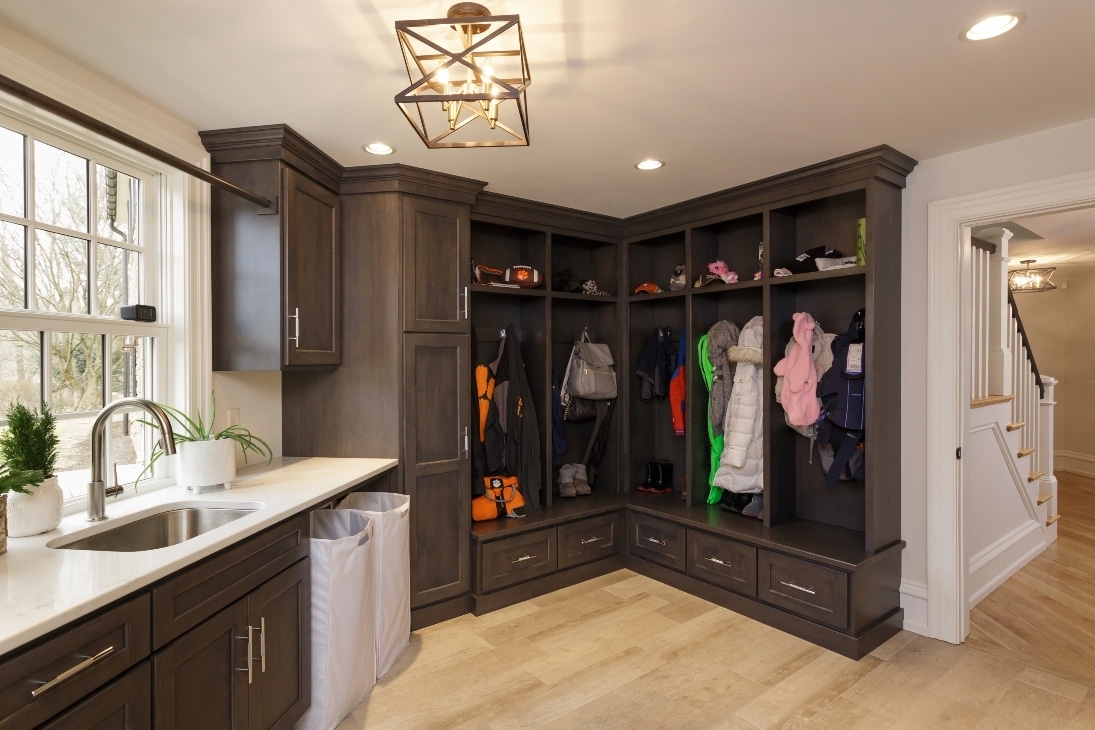 A Custom Closet In Springfield Pa